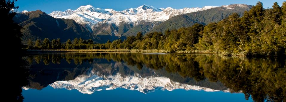 new-zealand-Lake-Matheson-Mirror-Lake New Zealand
