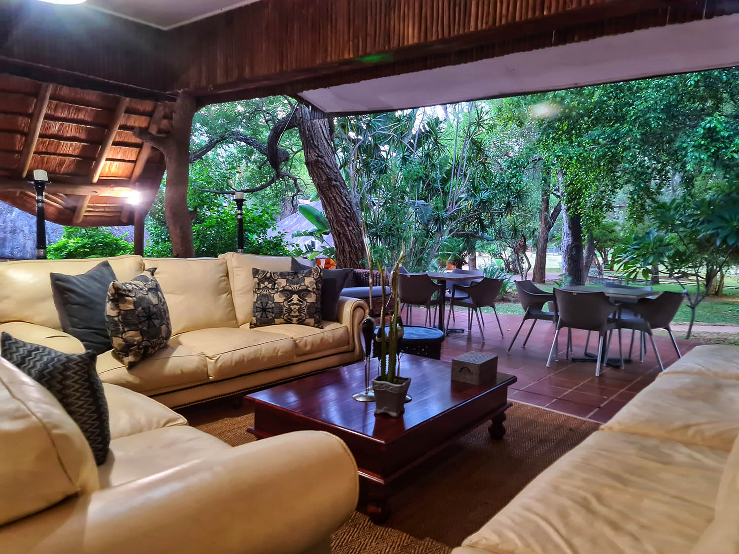 south-africa-kruger-shiduli-private-game-lodge
