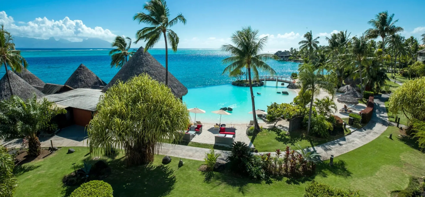 tahiti-papeete-intercontinental-resort-pool