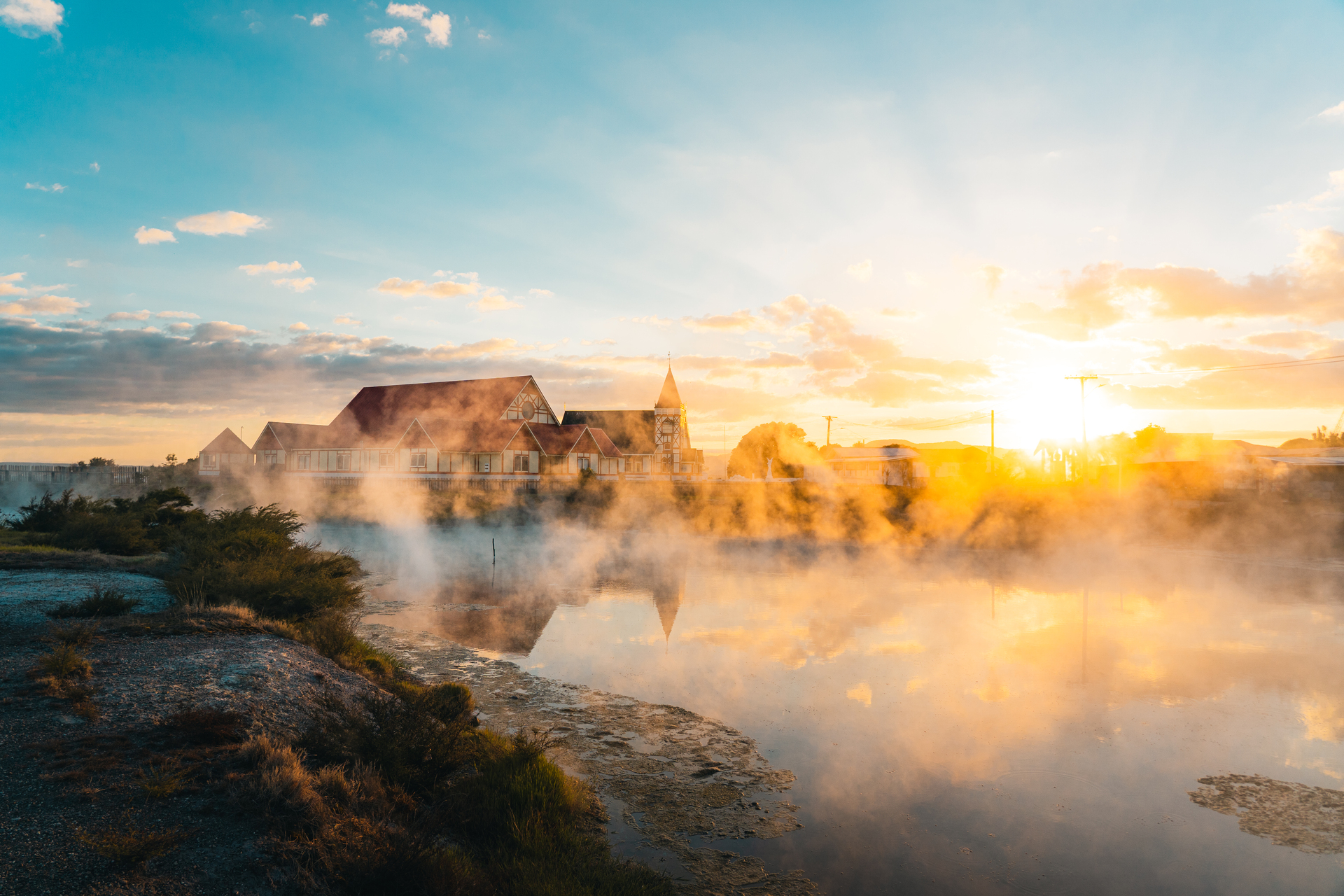 new-zealand-rotorua-ohinemutu-village 512600_credit-paul-michael TR