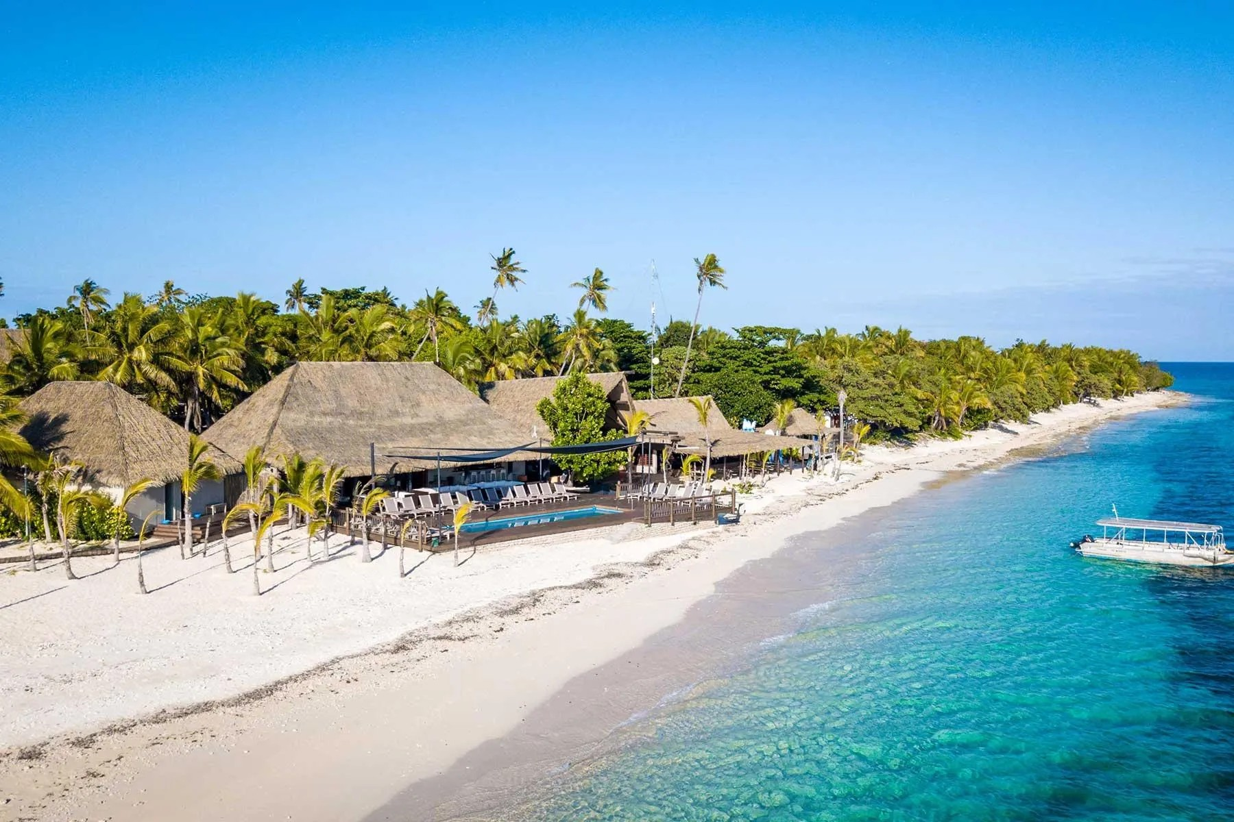fiji-resort-mamanuca-islands-Serenity-Island-Resort-aerial-beach