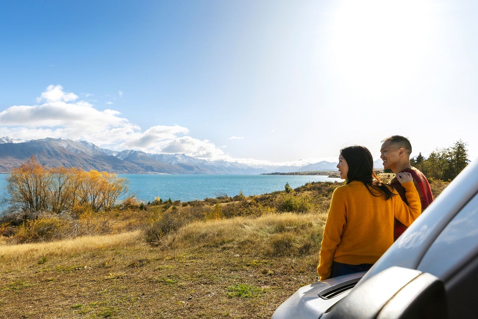 new-zealand-south-island-canterbury-lake-pukaki-TNZ 235555-unpaid only-Credit Miles Holden