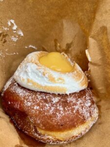 cook-islands-rarotonga-food-lbv-donut-dut-amber-woodsv