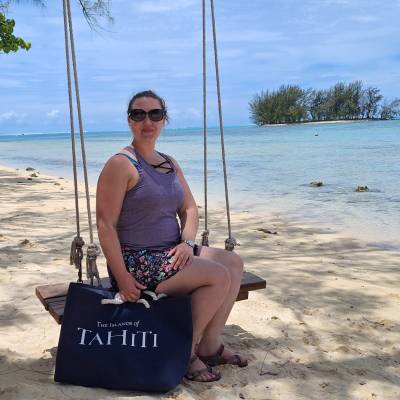 DUT tahiti cathleen calgary - Cathleen
