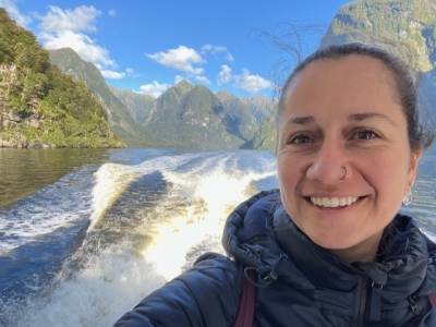 DUT Vancouver Amber New zealand milford sound 2025 - Amber