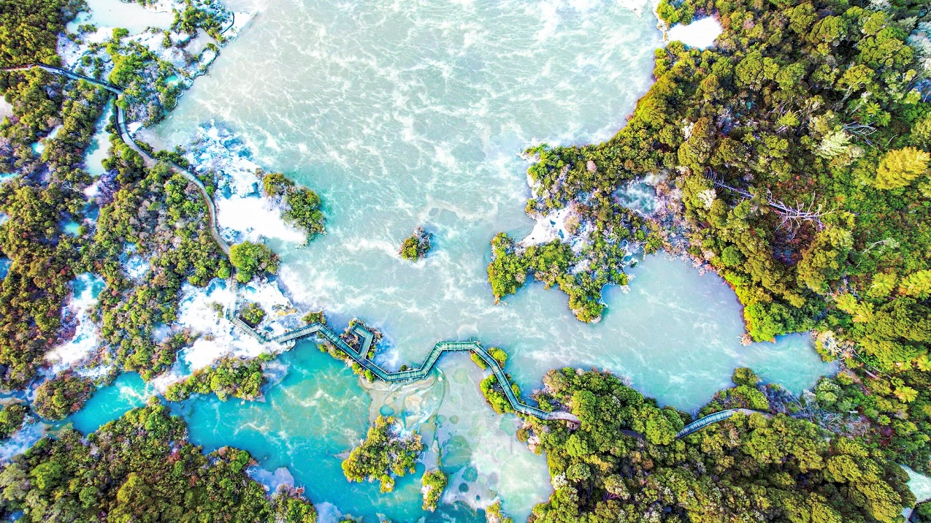 Whakarewarewa Village cycle way, Rotorua, New Zealand