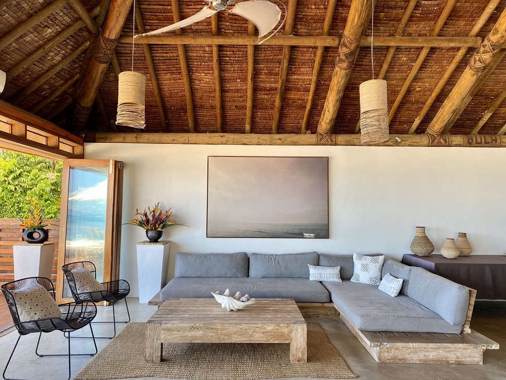 Lounge area at Tides Reach Resort