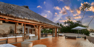Lounge, dining and reception at Tides Reach