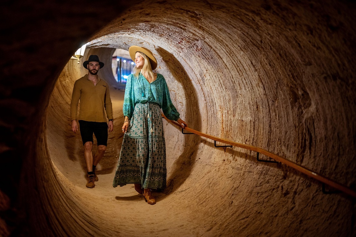 australia sa south coober pedy flinders ranges outback desert cave tours 1037638TA MandCred - Your Australian Outback Adventure Awaits in the Flinders Ranges